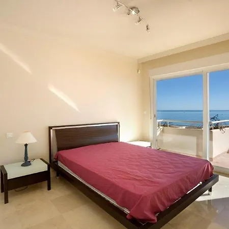 Immaculate 3-bed Penthouse- Stunning Views Apartment Estepona